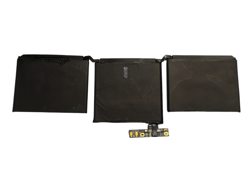 Macbook Pro A1708 Bateria uszkodzona A1713