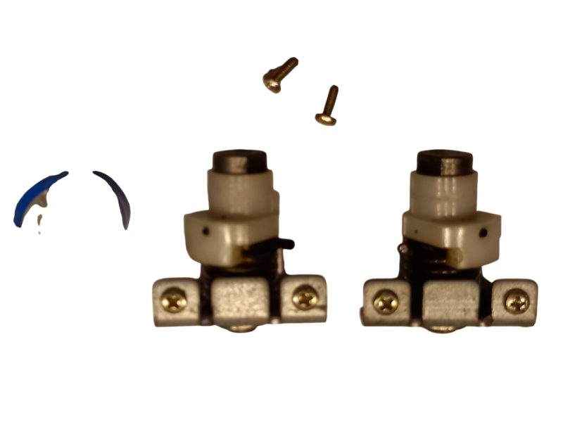 TOSHIBA T3200 Komplet zawiasów L+P